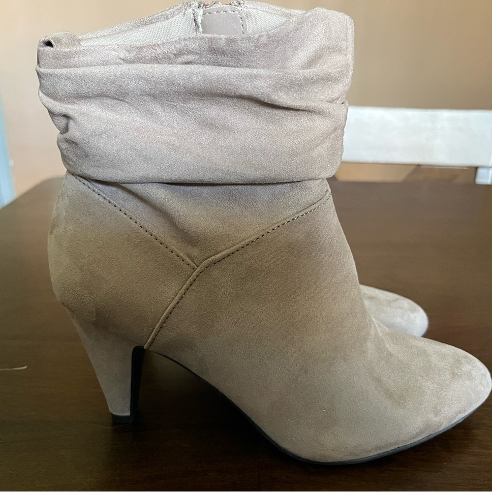 Cute Booties in excellent condition!